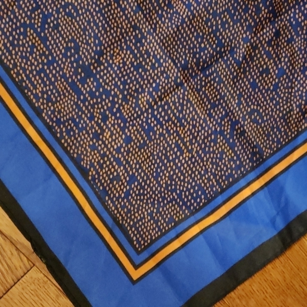 SCARF multicolor (Hermes vibe or LR polo) - Picture 3 of 7